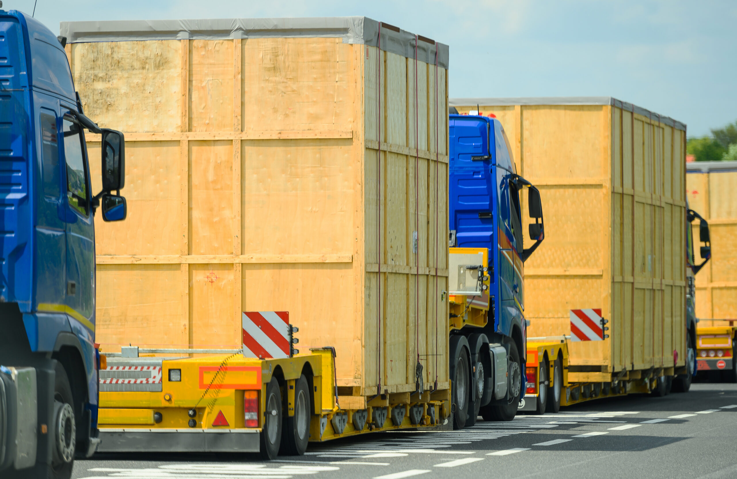 Heavy Oversize Load Convoy